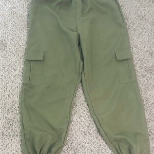 SHEIN Olive Green Ankle Cargo Pants SZ M